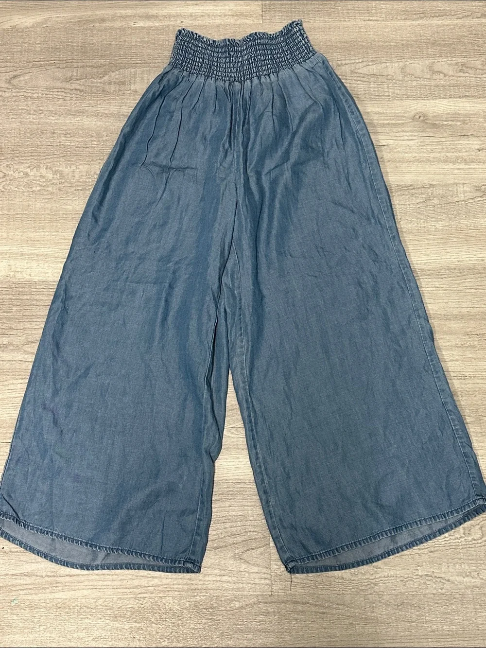 MICHAEL KORS Smocked Waist Wide Leg Chambray Pants